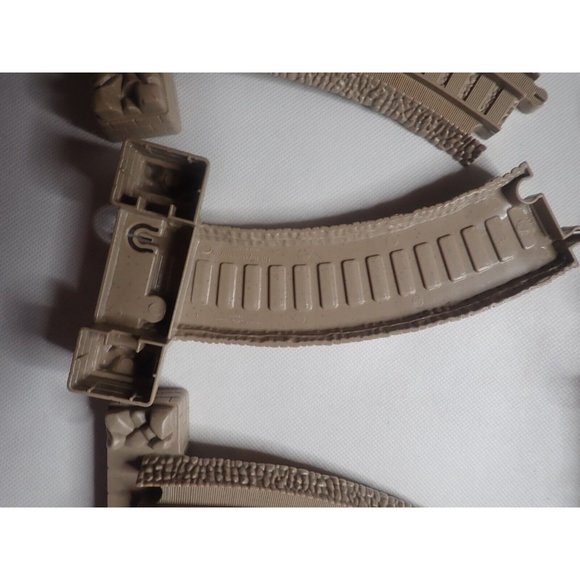 Thomas Train Trackmaster CURVES with Risers Train Track replacement Brown LOT 10 - Picture 4 of 4